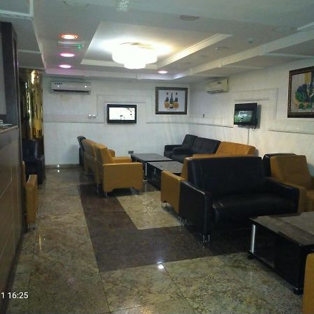 Immaculate Platinum Hotell Abuja Exteriör bild