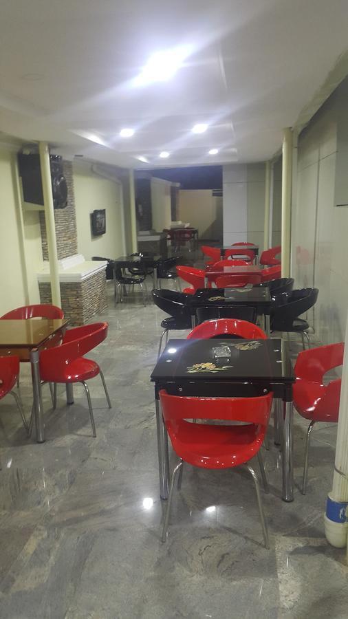 Immaculate Platinum Hotell Abuja Exteriör bild