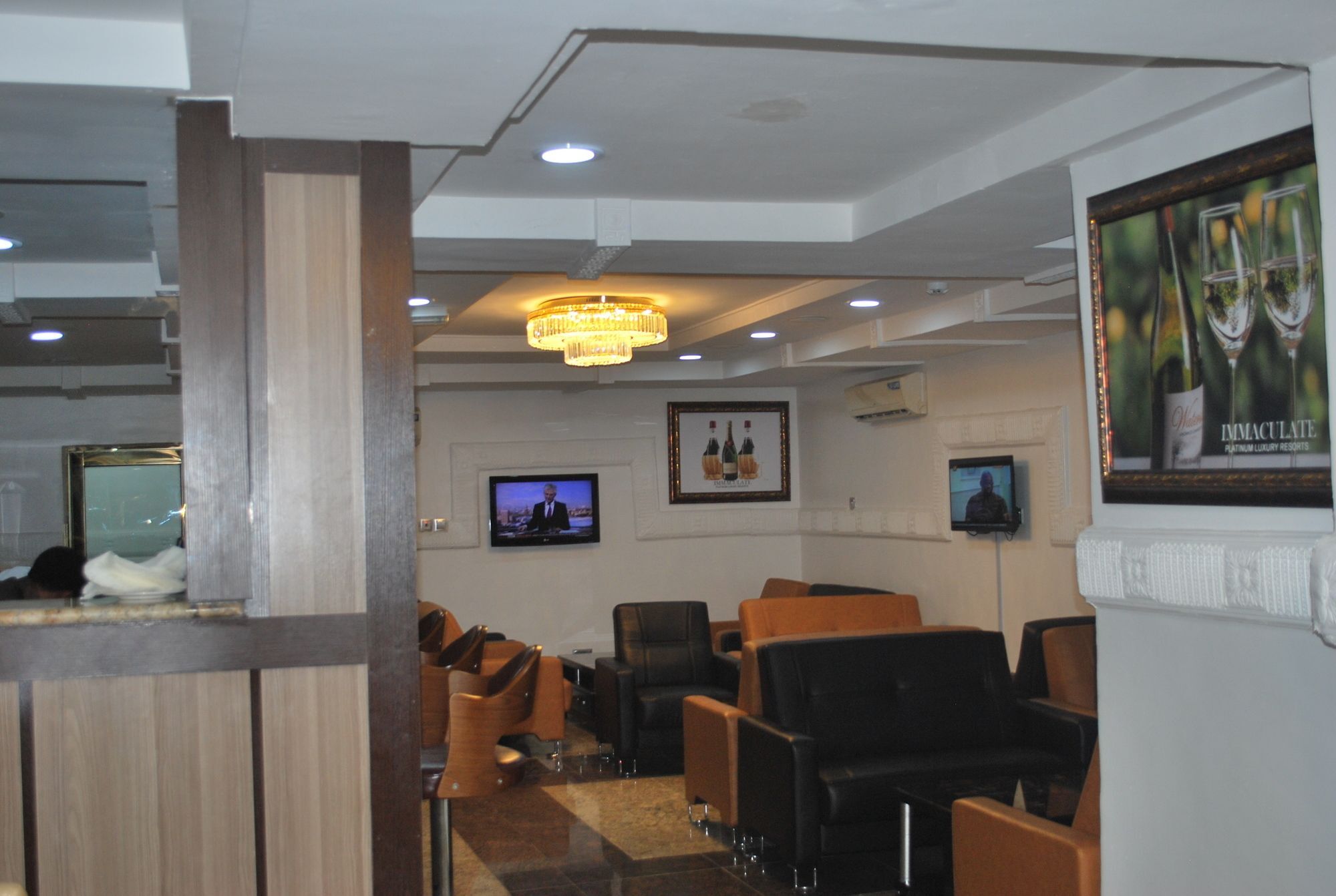 Immaculate Platinum Hotell Abuja Exteriör bild