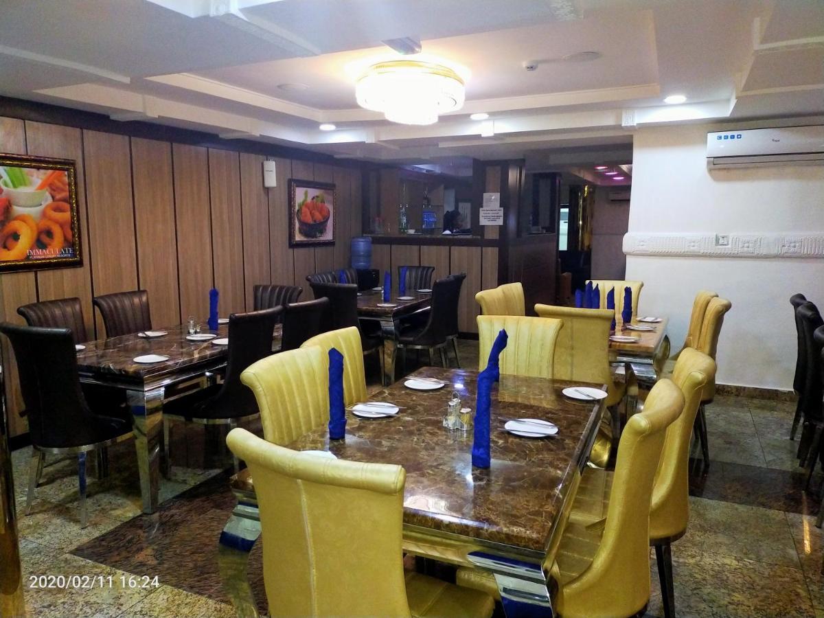 Immaculate Platinum Hotell Abuja Exteriör bild